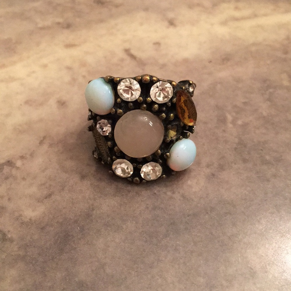 Multi-jewel ring sz 5 🏝